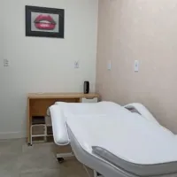 Imagem 3 da empresa DRA. RAQUEL FARIA | IMPLANTES DENTÁRIOS EM JOINVILLE Cirurgiões-Dentistas - Implantodontia em Joinville SC