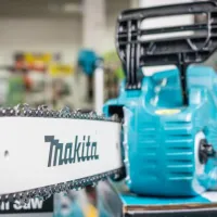 Imagem 3 da empresa JOINVILLE MÁQUINAS E FERRAMENTAS | MAKITA - DEWALT Motosserras em Joinville SC